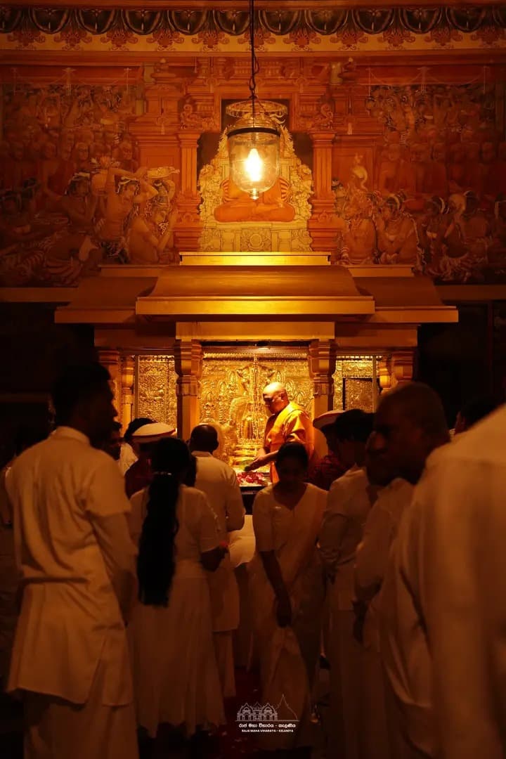 Kelaniya Raja Maha Viharaya temple exterior showing golden architecture